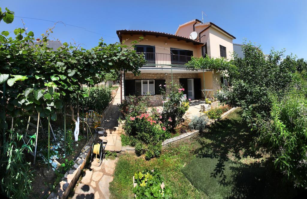 Apartment Ema Premantura Δωμάτιο φωτογραφία