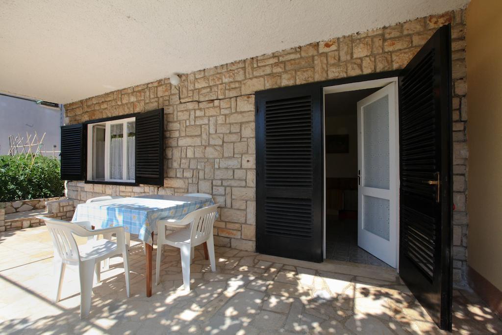 Apartment Ema Premantura Δωμάτιο φωτογραφία